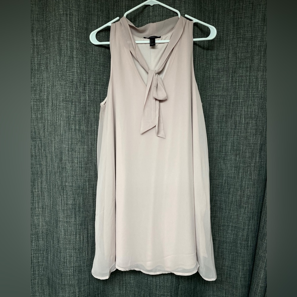 Forever 21 ‘Blush Pink Chiffon Dress’ Large (L)
